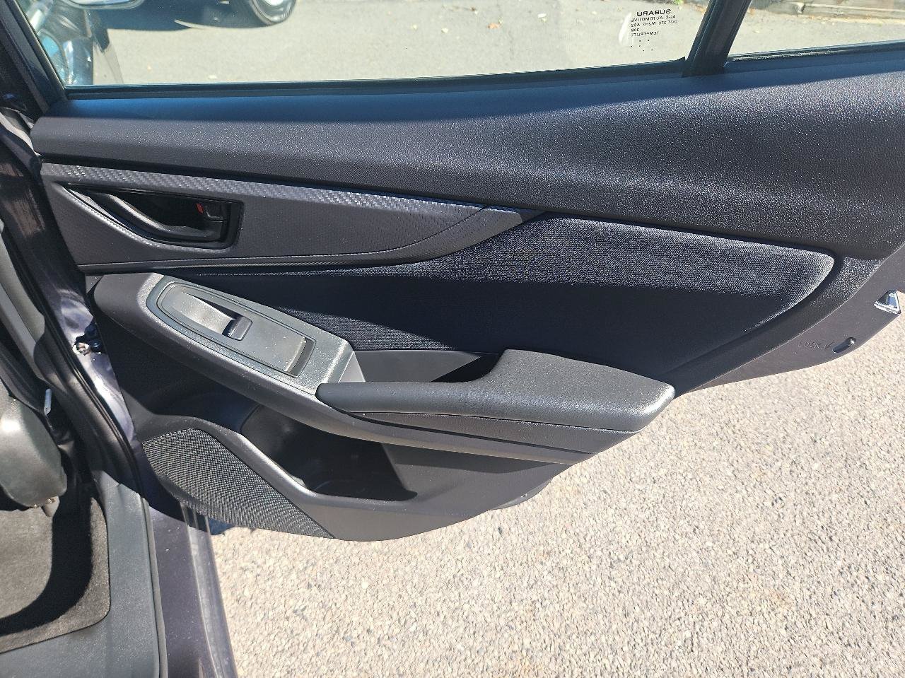 Used 2017 Subaru Impreza 2.0i AWD/4WD image 18