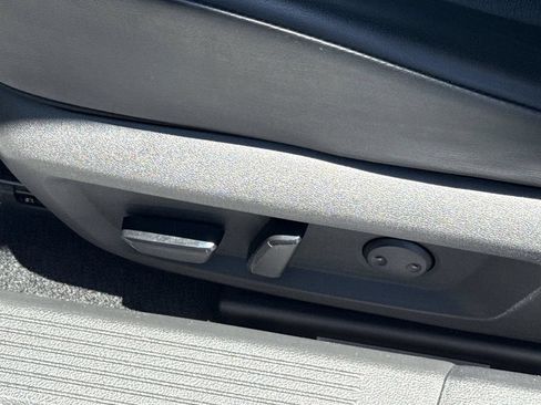 Certified 2024 Nissan Rogue SV w/ SV Premium Package FWD image 30