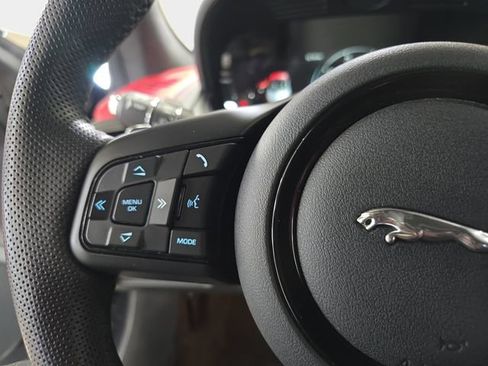 Used 2024 Jaguar F-TYPE R AWD/4WD image 19