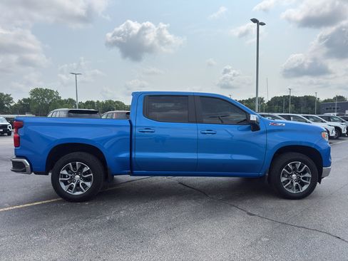 Certified 2026 Chevrolet Silverado 1500 LT AWD/4WD image 4