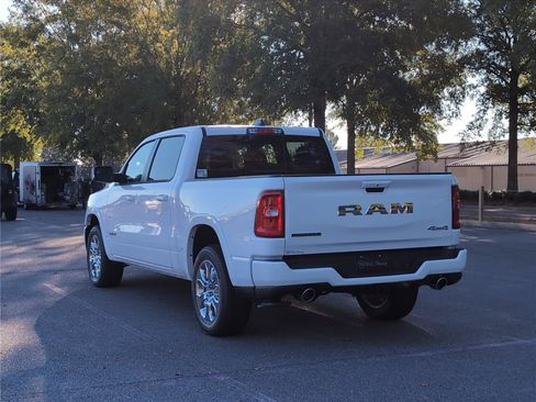 New 2026 RAM 1500 Big Horn AWD/4WD image 3