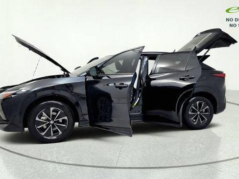 Used 2026 Lexus RZ 350e 2WD w/ Convenience Package image 14