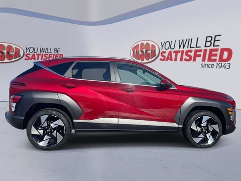 Used 2024 Hyundai Kona Limited AWD/4WD image 5