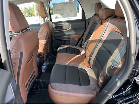 New 2025 Ford Bronco Sport Outer Banks w/ Sasquatch Outer Banks Package image 17