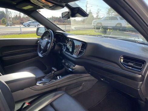 Used 2022 Dodge Durango GT image 11
