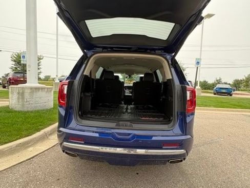 Used 2023 GMC Acadia Denali AWD/4WD image 23