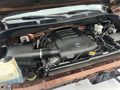 Used 2014 Toyota Tundra 1794 Edition image 28