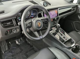 Certified 2025 Porsche Macan AWD/4WD video 3