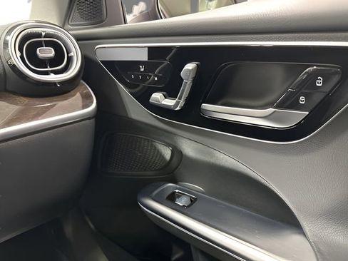 Used 2022 Mercedes-Benz C 300 C 300 image 33