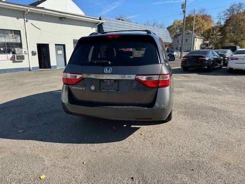 Used 2011 Honda Odyssey EX image 16