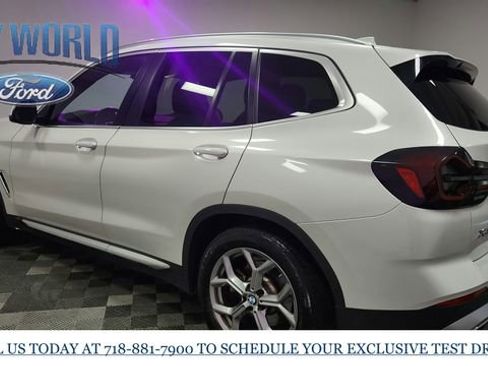 Used 2024 BMW X3 sDrive30i image 5