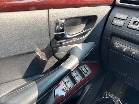 Used 2014 Lexus LX 570 4WD image 11