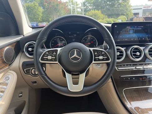 Used 2022 Mercedes-Benz GLC 300 image 20