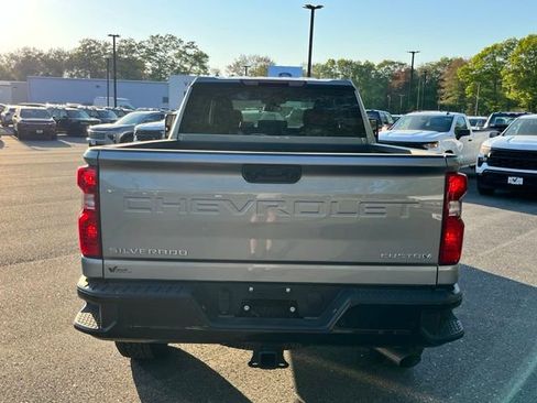 Used 2025 Chevrolet Silverado 2500 Custom w/ Custom Value Package AWD/4WD image 8
