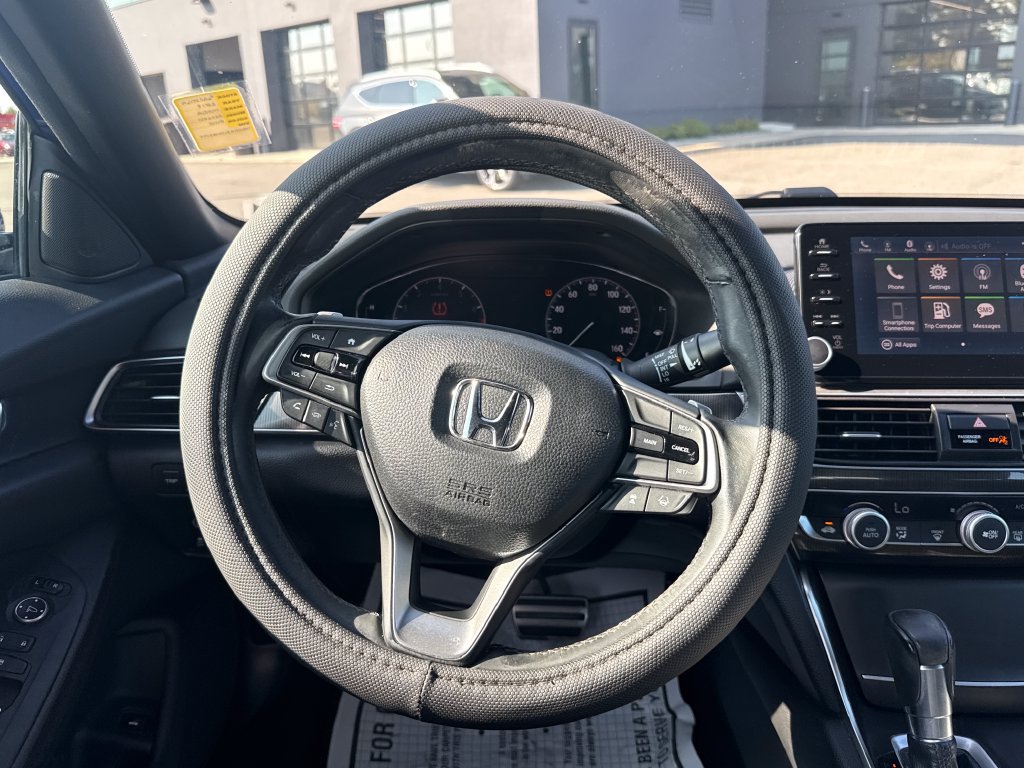 Used 2018 Honda Accord Sport image 18
