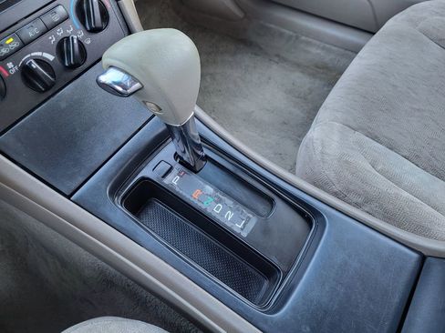 Used 2003 Toyota Avalon XL image 28