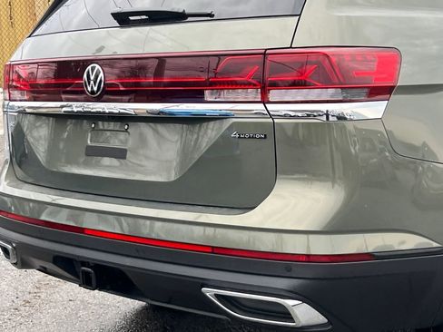 New 2026 Volkswagen Atlas SE image 5