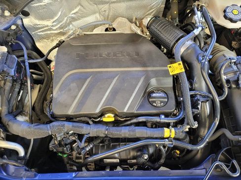 Used 2024 Chevrolet Trax LS w/ LS Convenience Package image 30