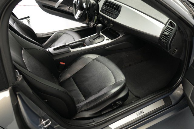 Used 2007 BMW Z4 3.0si RWD image 37