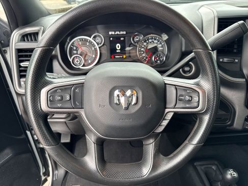 Used 2024 RAM 3500 Tradesman w/ Chrome Appearance Group AWD/4WD image 8