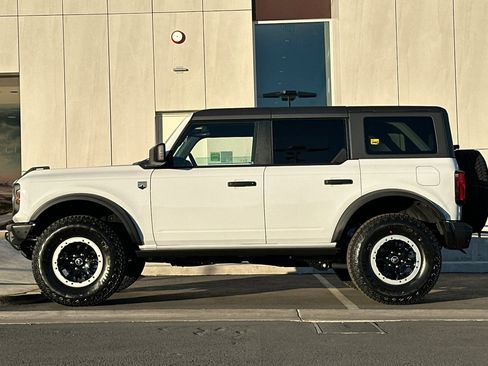 New 2025 Ford Bronco Big Bend w/ Black Diamond Package image 6