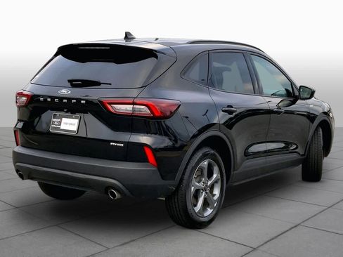 Certified 2025 Ford Escape ST-Line Select AWD/4WD image 12
