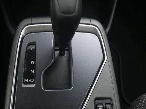 Used 2025 Subaru Crosstrek 2.0i Premium image 19