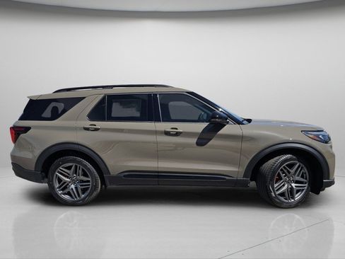 New 2026 Ford Explorer ST w/ Sun And Sound Package image 25