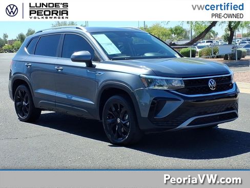 Certified 2023 Volkswagen Taos SE w/ Black Wheel Package image 1