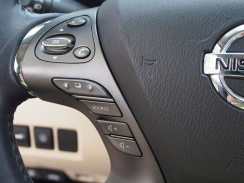 Used 2021 Nissan Murano Platinum w/ Cargo Package image 23