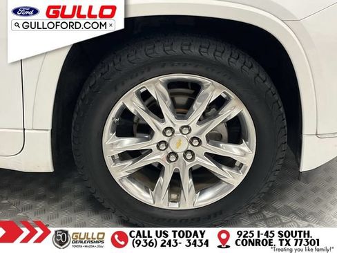 Used 2018 Chevrolet Traverse High Country w/ LPO, Cargo Package AWD/4WD image 32