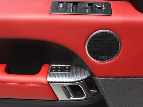 Used 2017 Land Rover Range Rover Sport Autobiography image 19