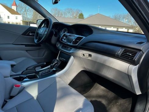 Used 2015 Honda Accord EX-L image 24