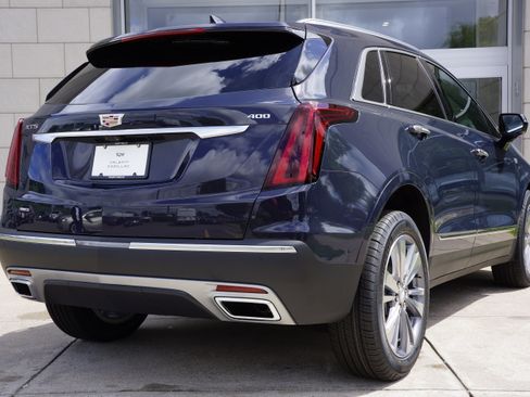 Used 2025 Cadillac XT5 Premium Luxury image 5