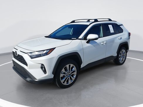 Used 2024 Toyota RAV4 XLE Premium w/ Weather Package image 7