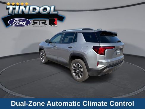 Used 2025 GMC Terrain Elevation w/ Elevation Premium Package image 6