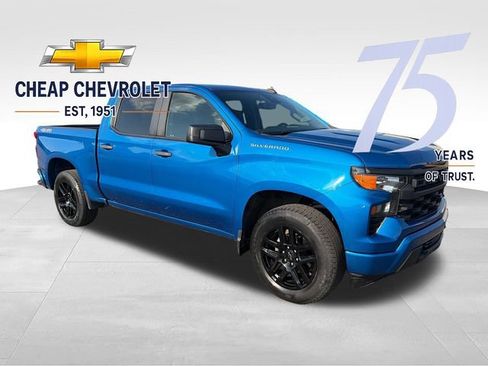 Used 2022 Chevrolet Silverado 1500 Custom AWD/4WD image 7