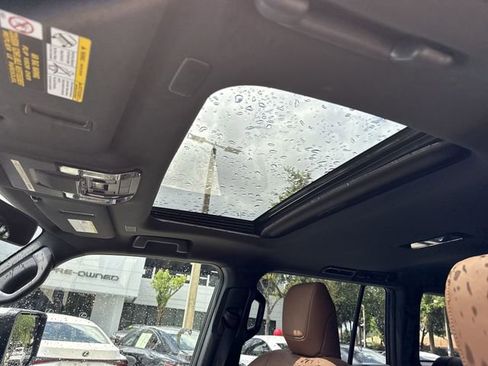 Certified 2025 Lexus GX 550 w/ Cold Area Package AWD/4WD image 22