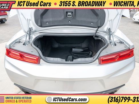 Used 2018 Chevrolet Camaro LS w/ Technology Package RWD image 4