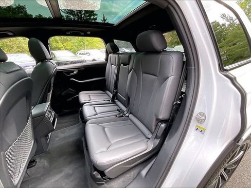 Used 2020 Audi Q7 3.0T Prestige AWD/4WD image 23