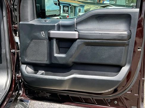 Used 2019 Ford F150 XLT w/ Equipment Group 302A Luxury image 25