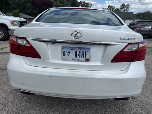 Used 2011 Lexus LS 460 w/ Luxury Value Edition RWD image 26