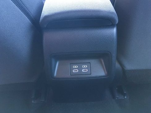 Used 2024 Toyota Corolla LE FWD image 24