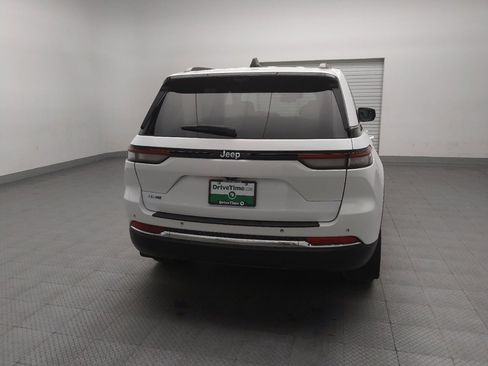 Used 2022 Jeep Grand Cherokee Limited 4xe w/ Luxury Tech Group II AWD/4WD image 7