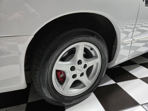 Used 1995 Pontiac Firebird Formula image 41