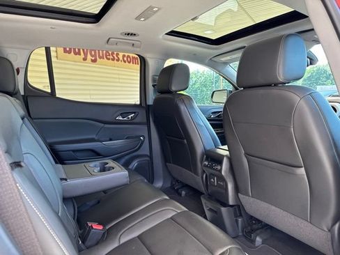 Used 2021 GMC Acadia SLT w/ Elevation Edition AWD/4WD image 5