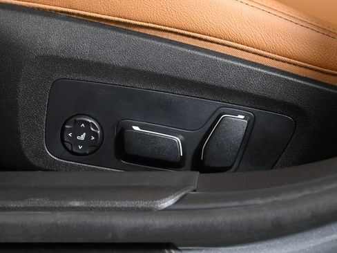 New 2026 BMW 330i xDrive Sedan w/ M Sport Package image 27