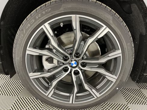 Used 2022 BMW X1 xDrive28i w/ M Sport Package image 8