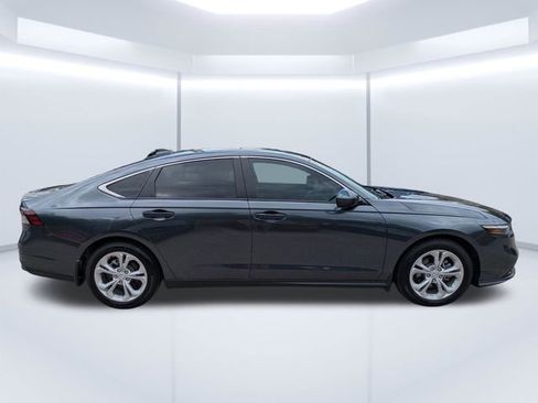 Used 2025 Honda Accord LX image 3