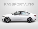 Used 2025 Volkswagen Jetta SEL image 2